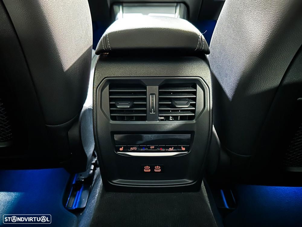 BMW i4 eDrive40 Pack Desportivo M - 26