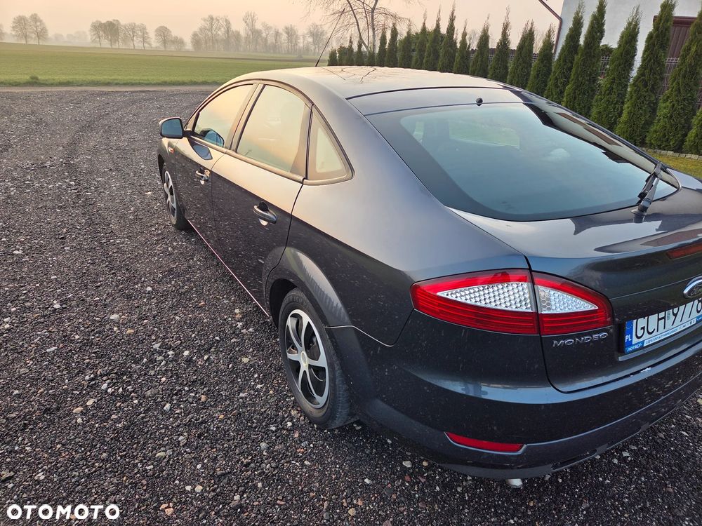 Ford Mondeo - 10