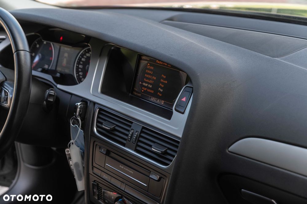 Audi A4 Avant 2.0 TDI S tronic - 29