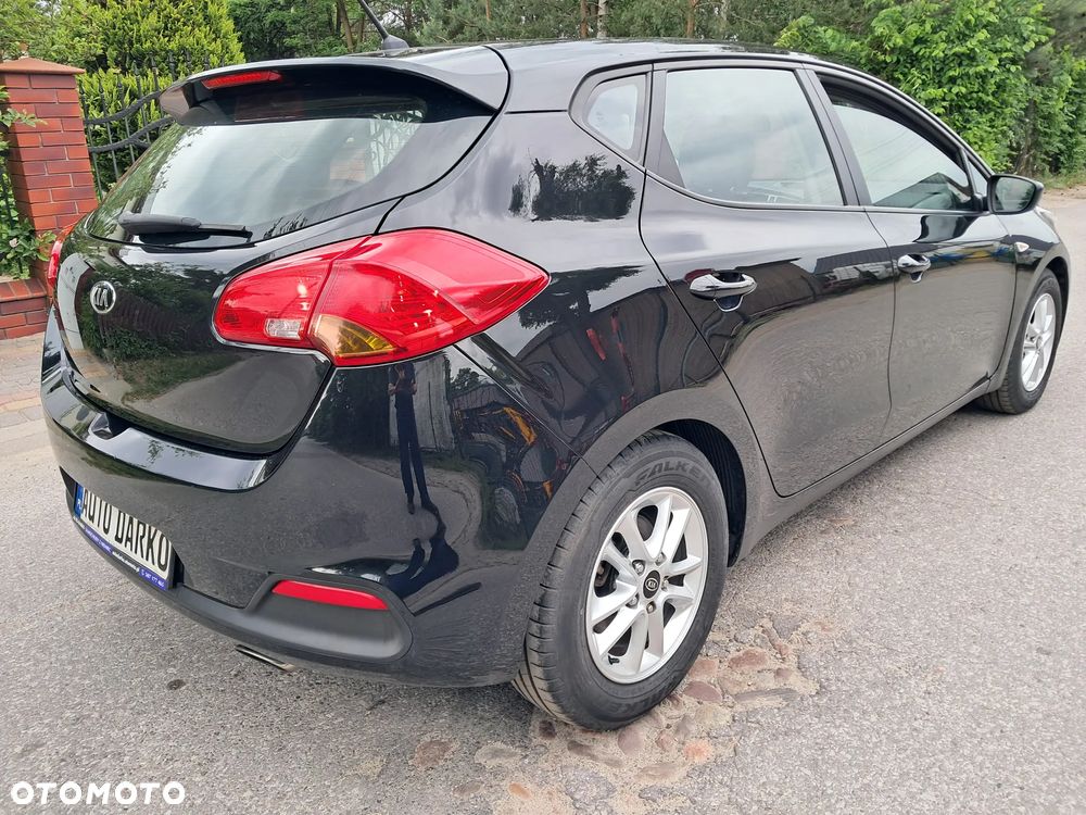 Kia Ceed 1.4 CVVT Attract - 11