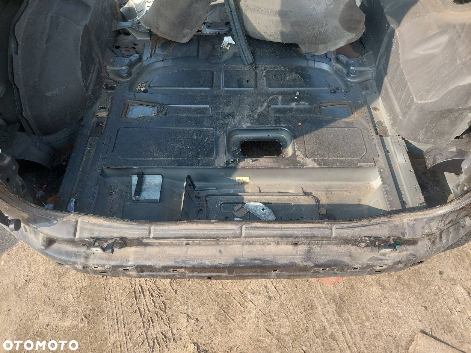 WANNA BAGAŻNIKA PAS TYLNY VOLVO XC90 I - 1