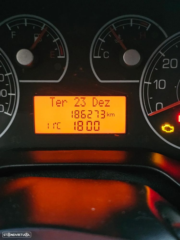 Fiat Grande Punto 1.2 Active - 9