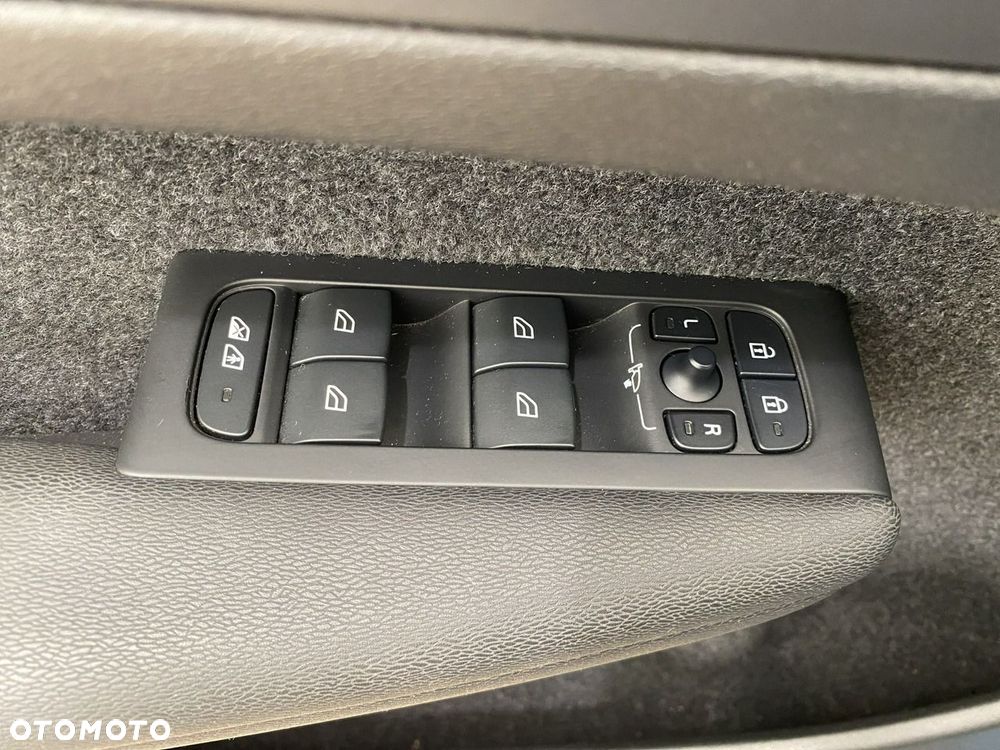 Volvo XC 40 - 17