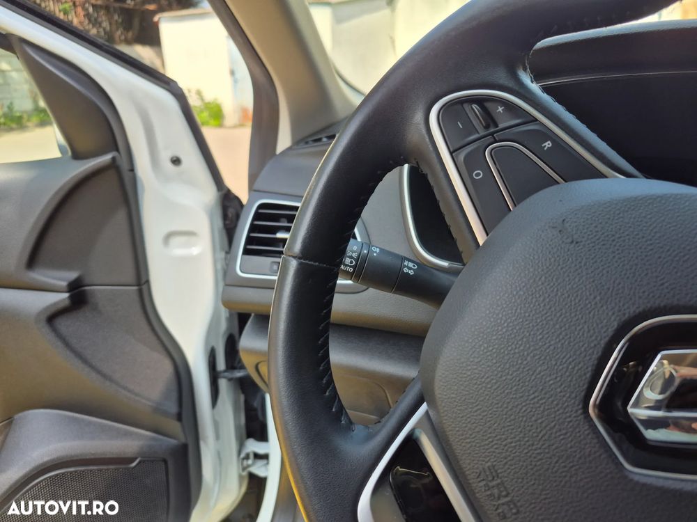 Renault Megane ENERGY TCe Business - 21