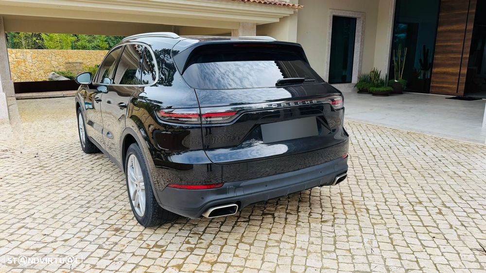 Porsche Cayenne E-Hybrid - 5