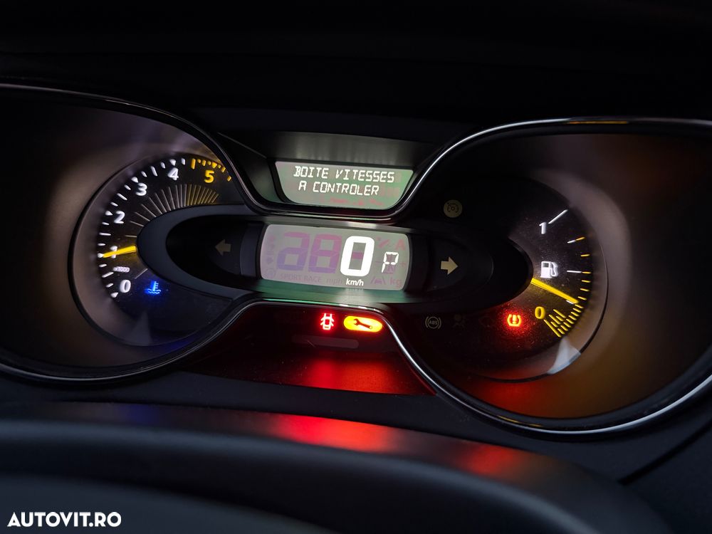 Renault Captur (ENERGY) dCi 90 EDC INTENS - 9