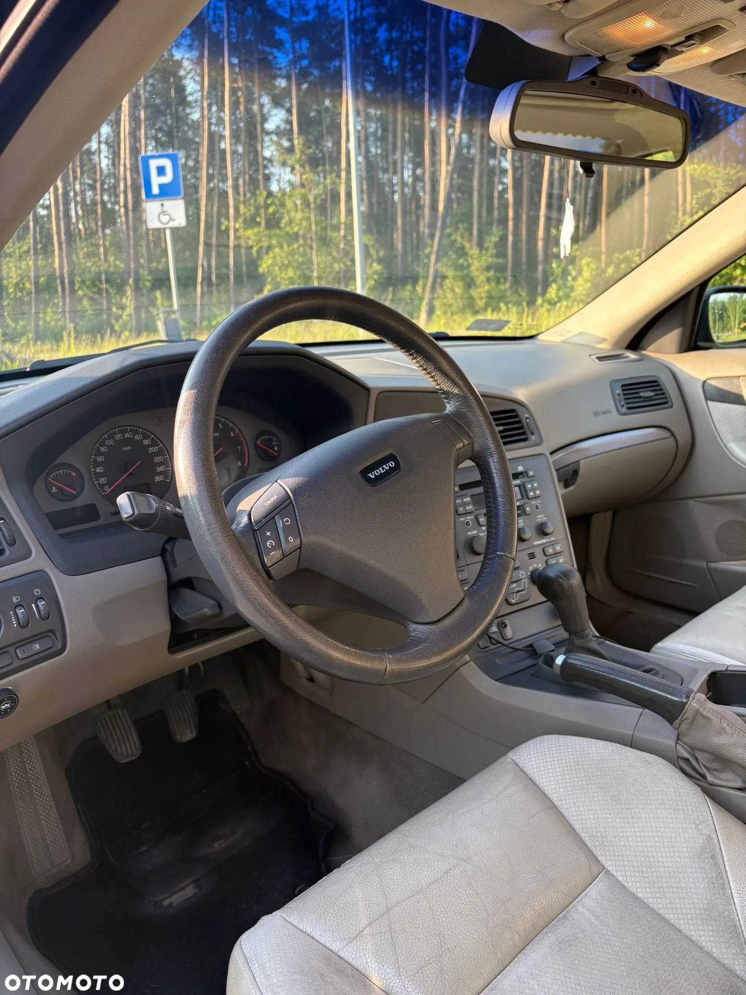 Volvo S60 2.4 - 15