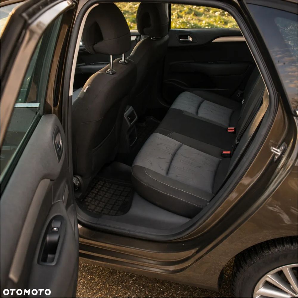 Citroën C4 - 13