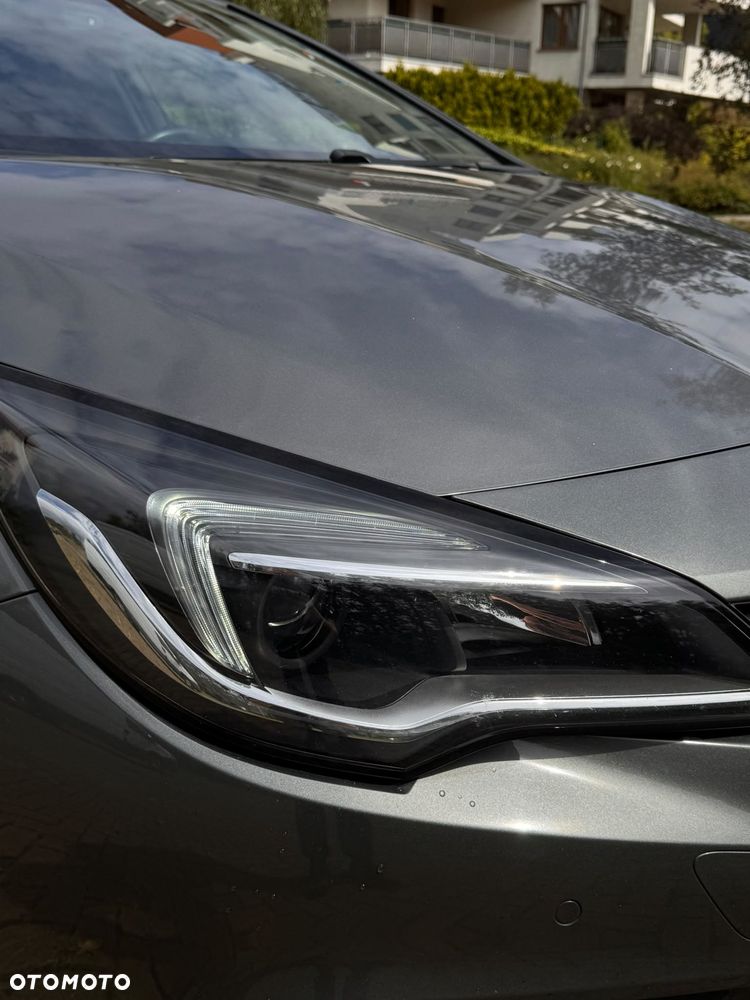 Opel Astra 1.4 T Elite - 21