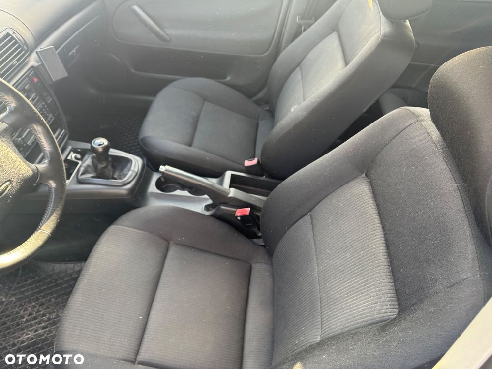 Volkswagen Passat 1.9 TDI - 9