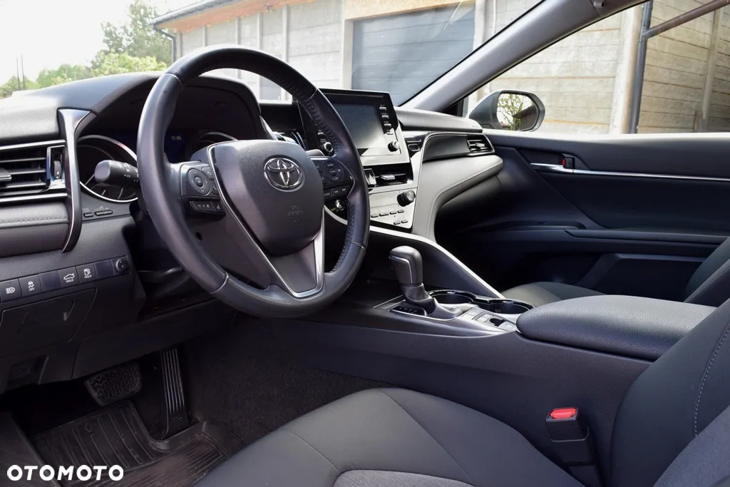 Toyota Camry 2.5 Hybrid Comfort CVT - 15