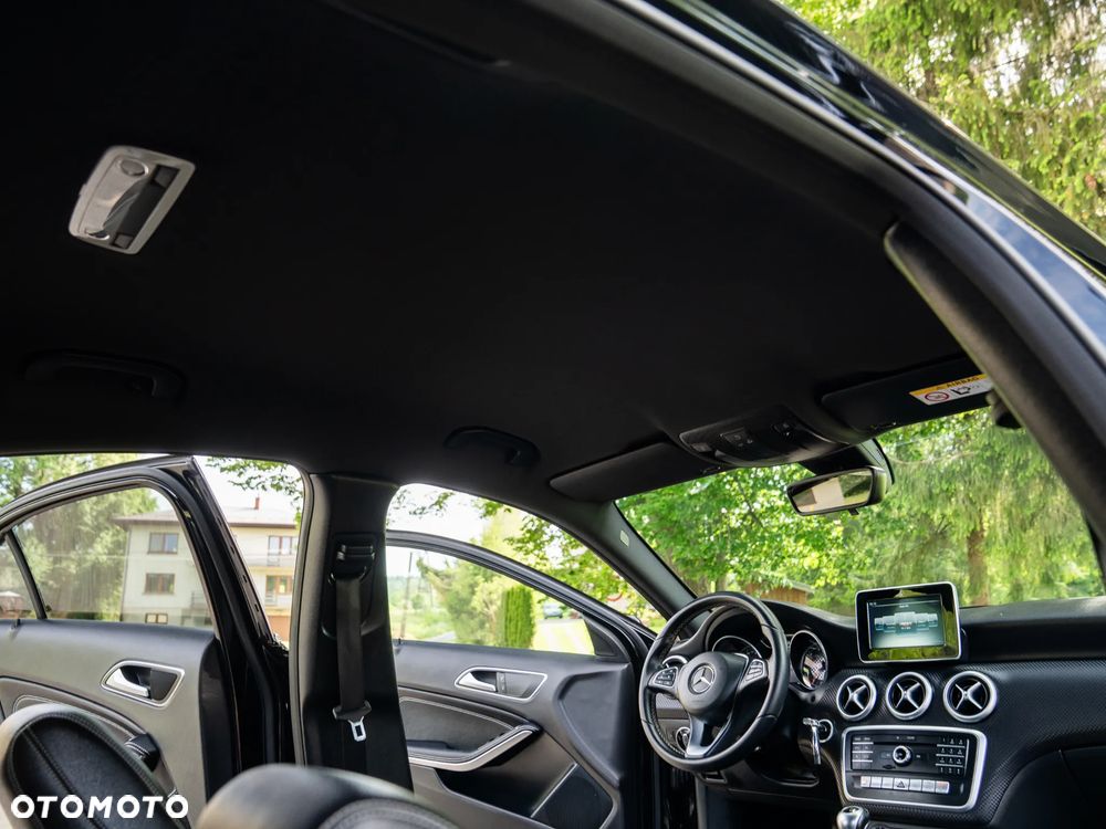 Mercedes-Benz Klasa A 180 (BlueEFFICIENCY) Urban - 33
