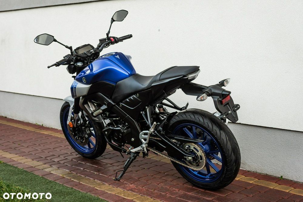 Yamaha MT - 5