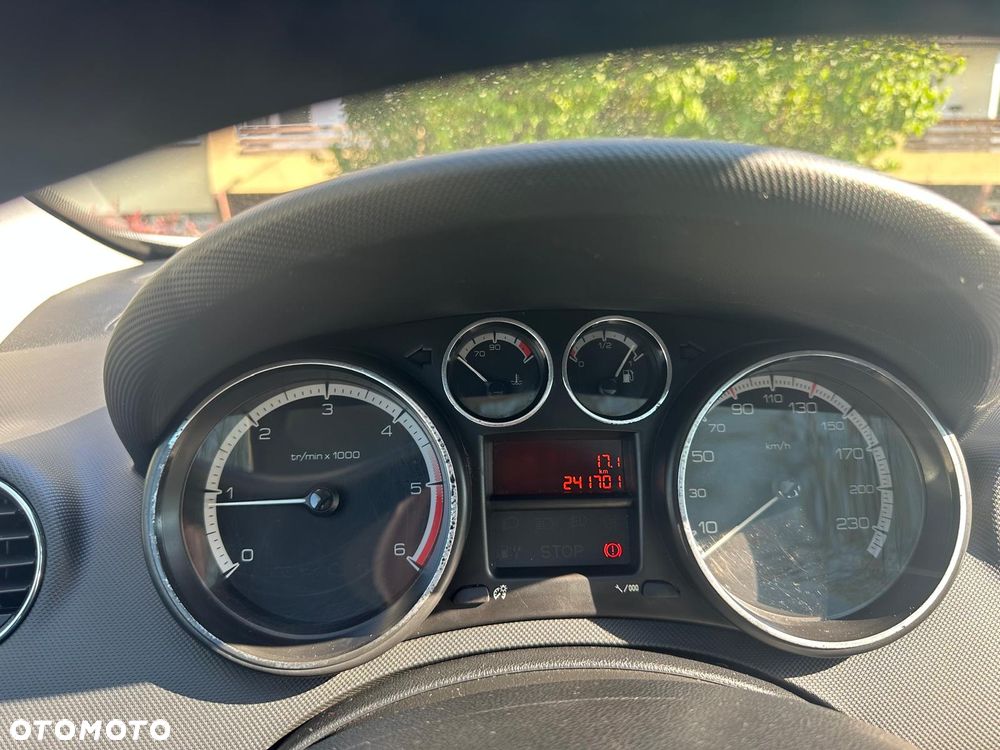 Peugeot 308 - 5