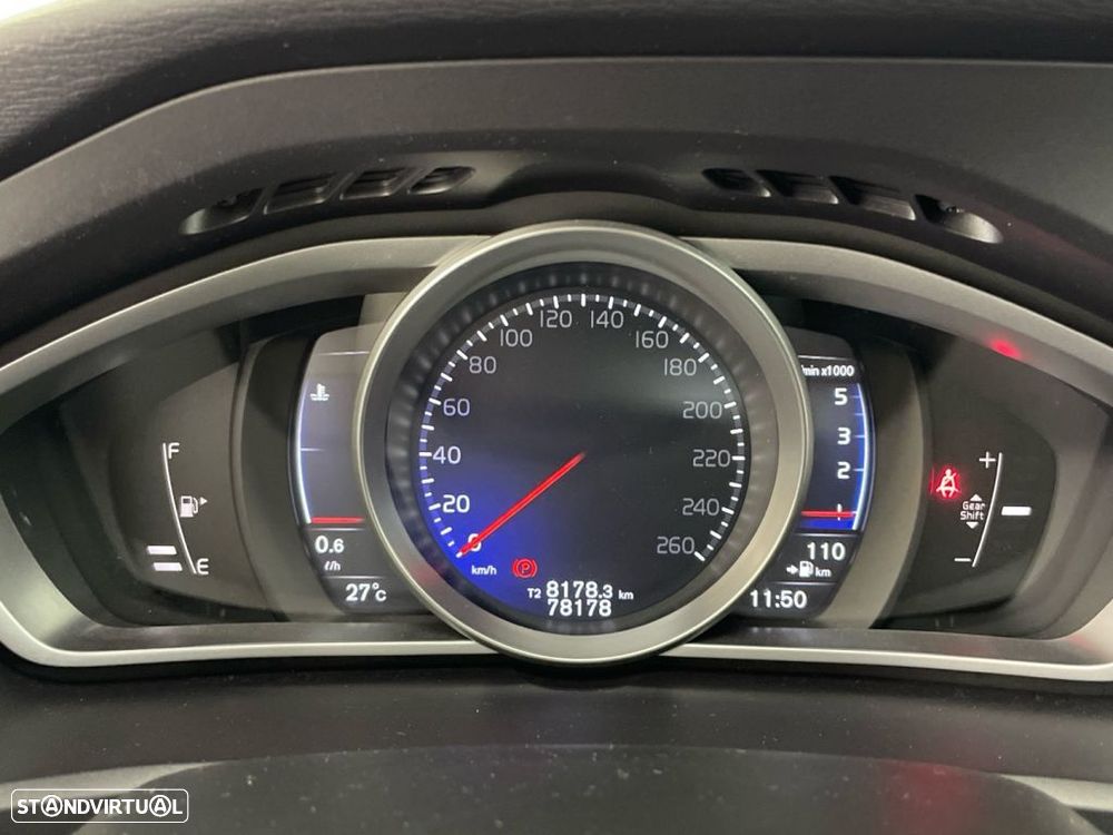 Volvo V40 2.0 D2 R-Design - 9
