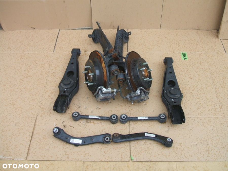 KIA SPORTAGE IV 15- HYUNDAI TUCSON II III WAHACZ ZWROTNICA ZAWIESZENIE TYŁ - 1