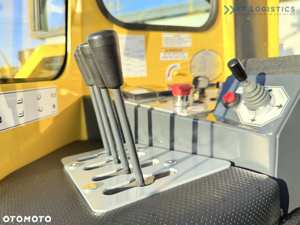 Combilift WÓZEK CZTEROKIERUNKOWY - WIELOKIERUNKOWY / C4000 / GAS / DUPLEX 4600MM / WOLNY SKOK / PRZESUW WIDEŁ / STAN IDEALNY / Szeroka oferta wózków czterokierunkowych i bocznych, dopasowanych do różnorodnych potrzeb i zastosowań - 32