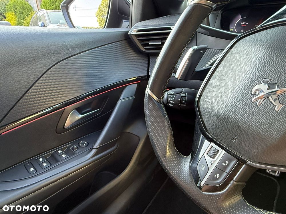 Peugeot 208 PureTech 100 EAT8 GT Pack - 24