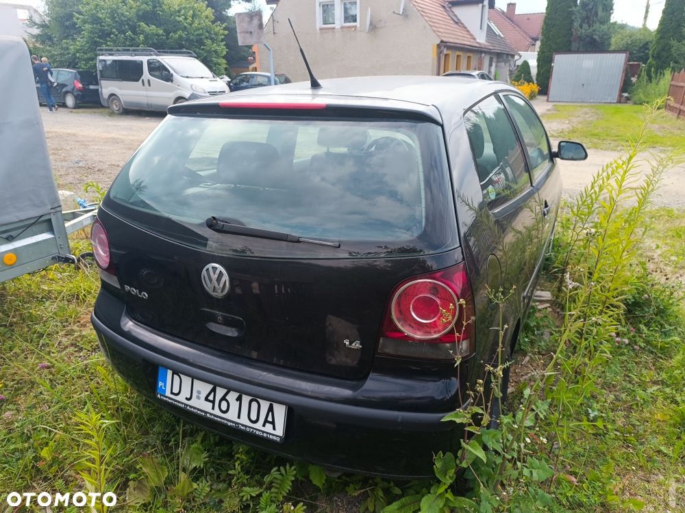 Volkswagen Polo - 1