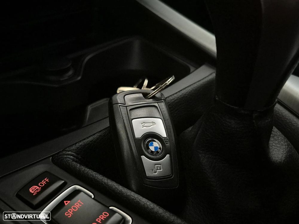 BMW 116 d EfficientDynamics - 23