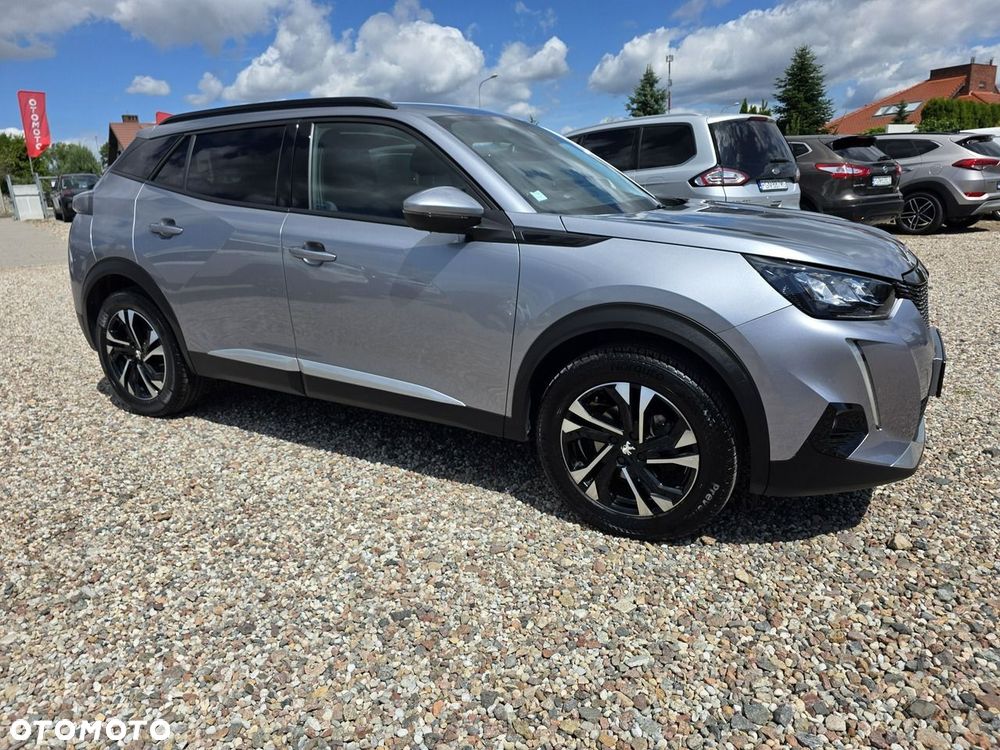 Peugeot 2008 PureTech 130 Allure S&S EAT8 - 16
