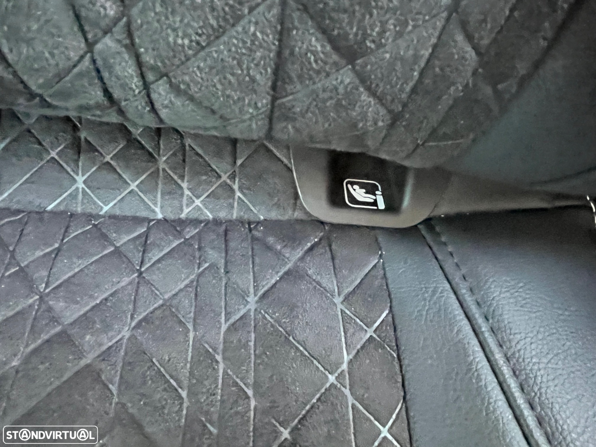 Suzuki Vitara 1.5L AGS GLX Strong Hybrid - 24
