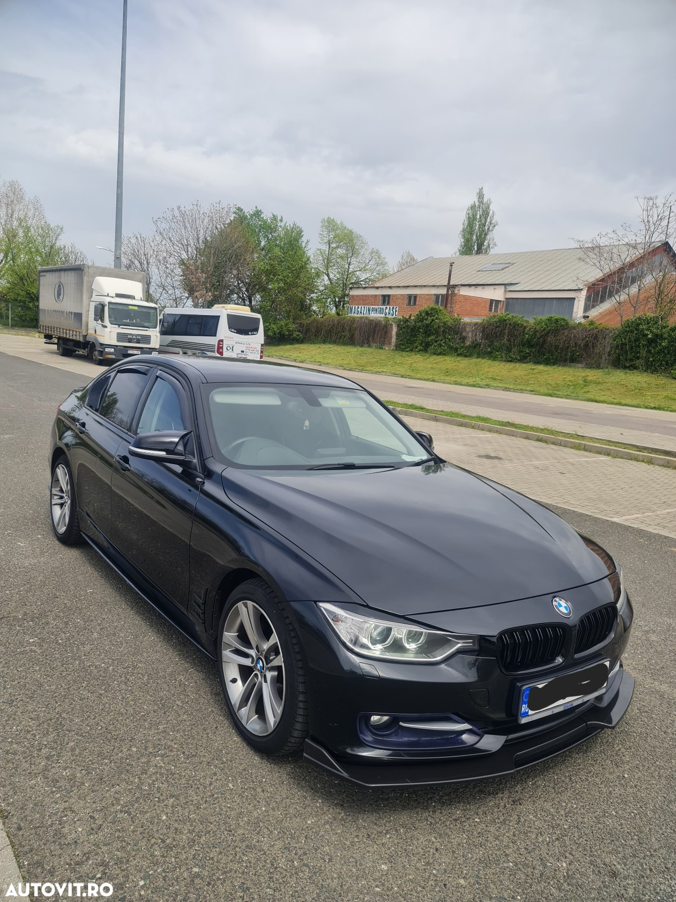 BMW Seria 3 320d - 10