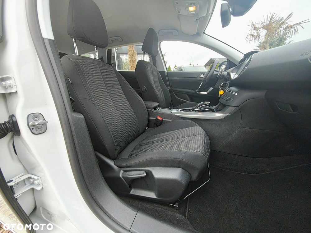 Peugeot 308 - 38