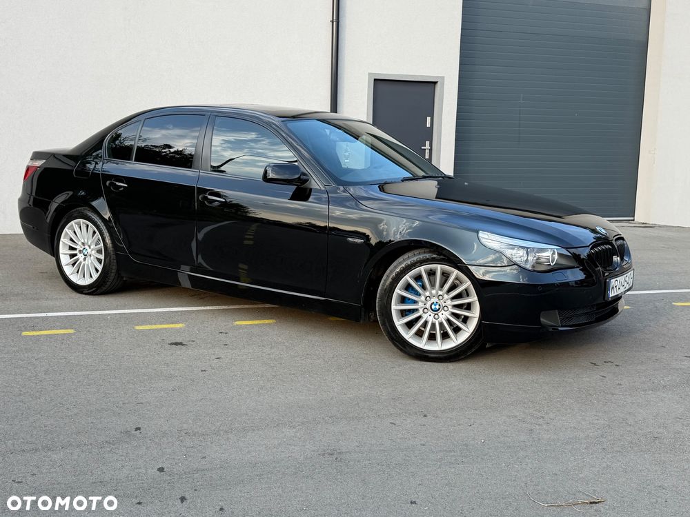 BMW Seria 5 525d Edition Lifestyle - 6