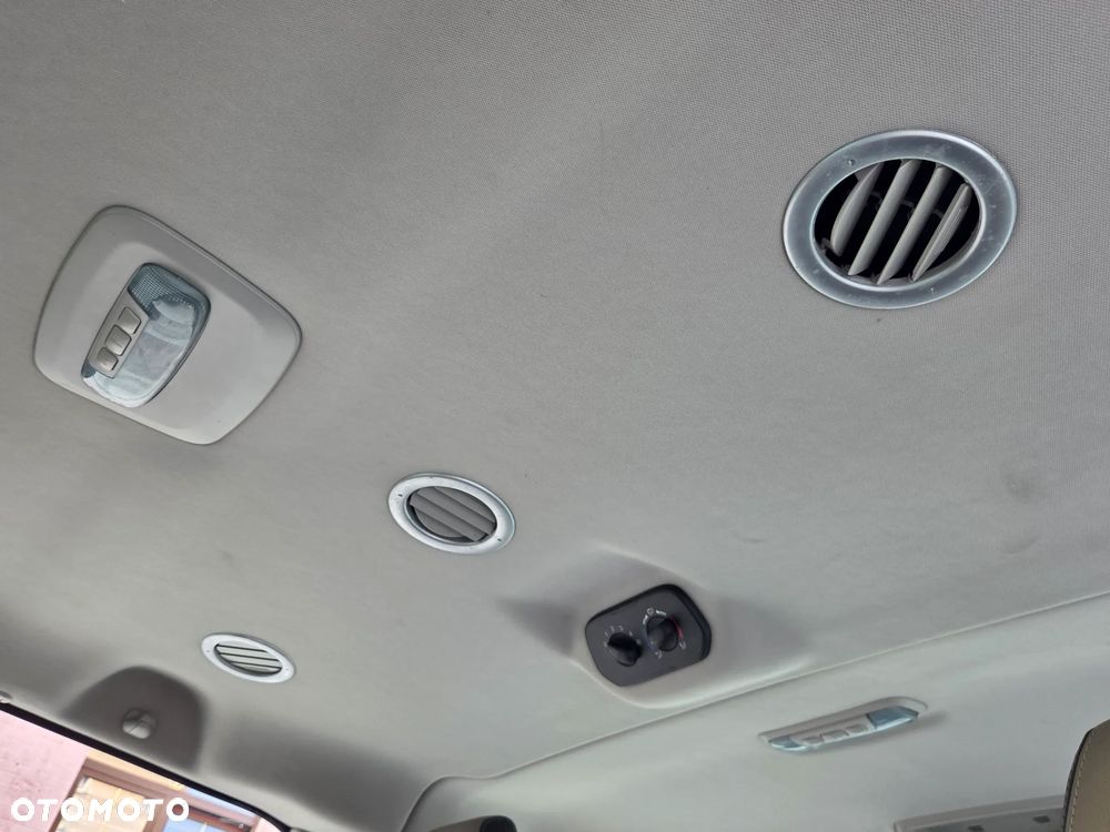 Ford Transit Custom 300 L1H1 VA Titanium - 23