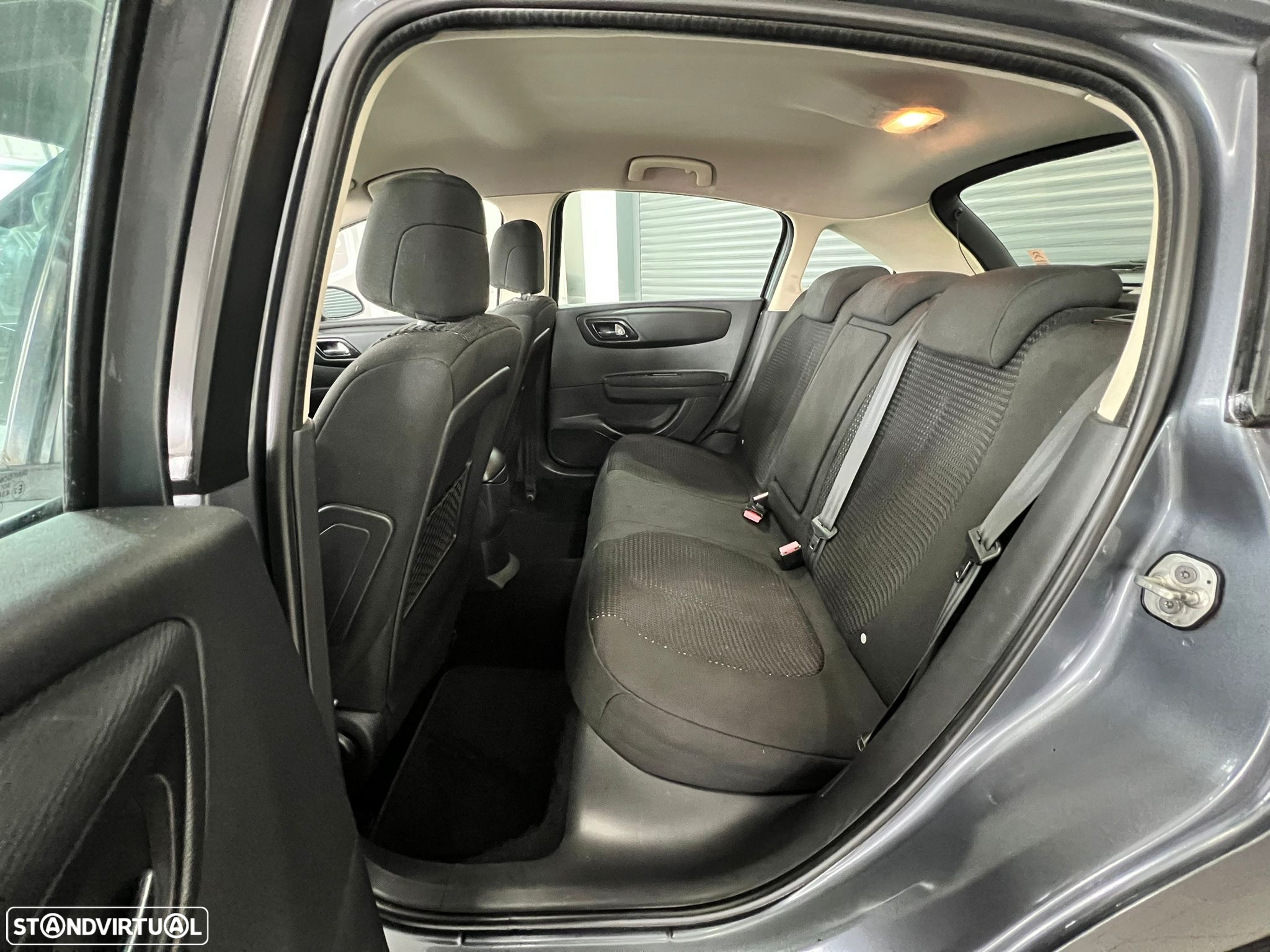 Citroën C4 1.6 HDi 110 VTR Pack CMP6 - 7
