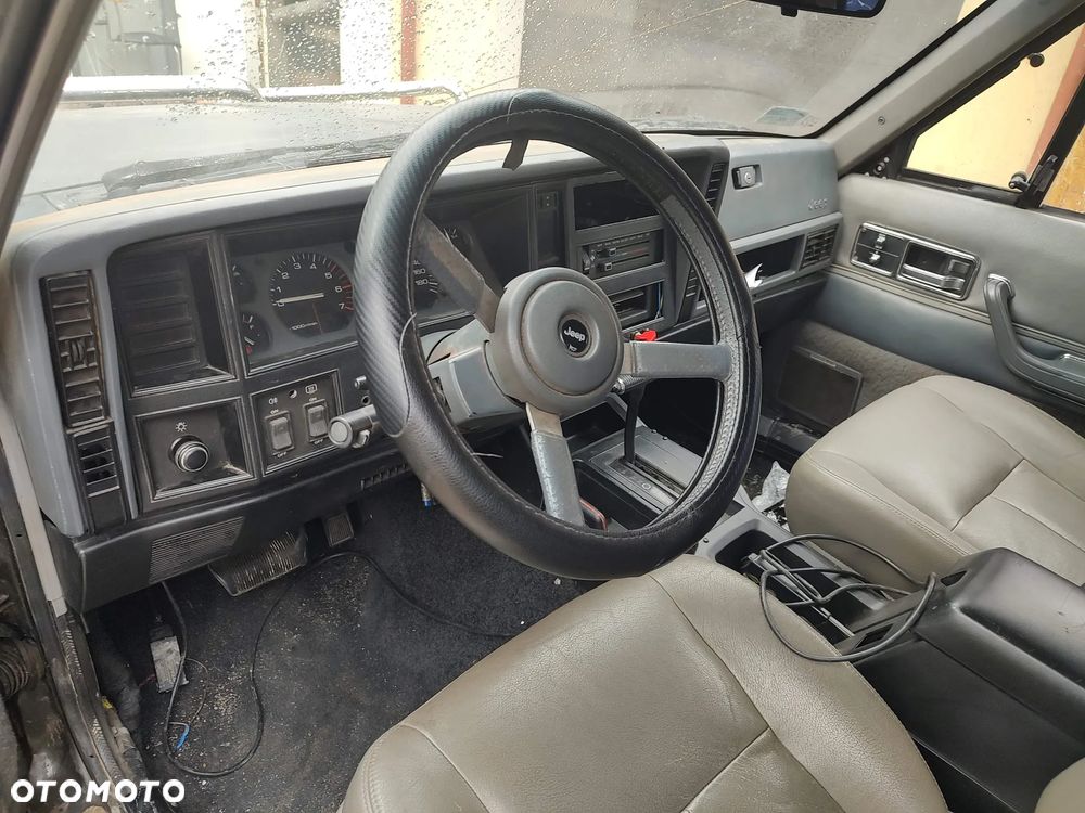 Jeep Cherokee 4.0 - 4