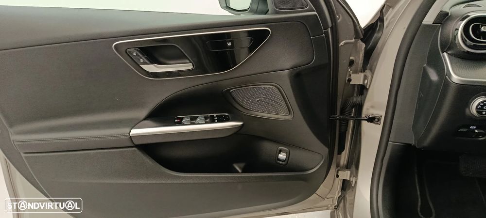 Mercedes-Benz C 220 - 27