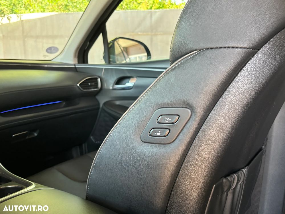 Hyundai Santa Fe 1.6 Plugin-Hybrid 4WD SEVEN Prime - 20