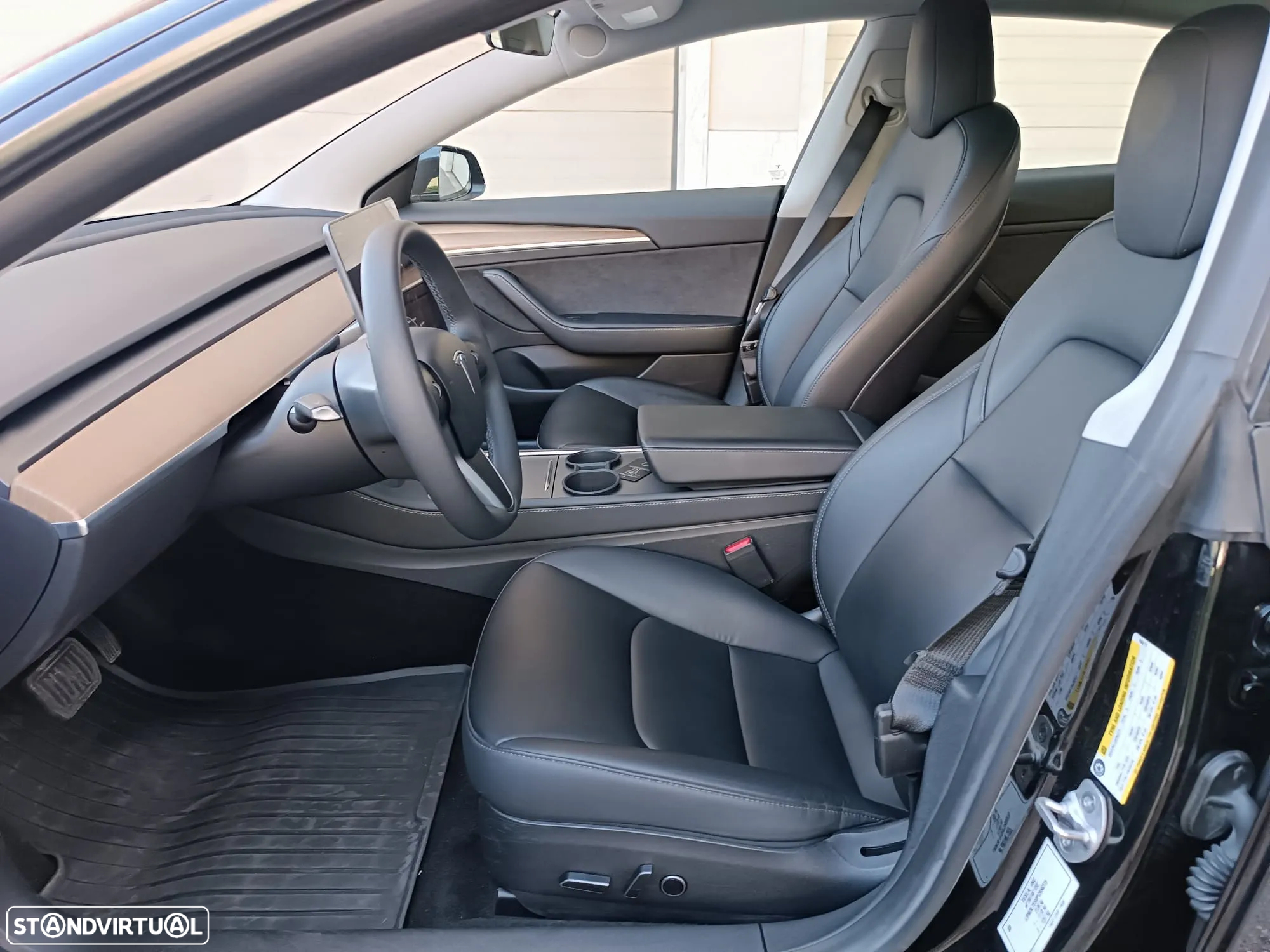 Tesla Model 3 Long Range Tração Traseira - 12