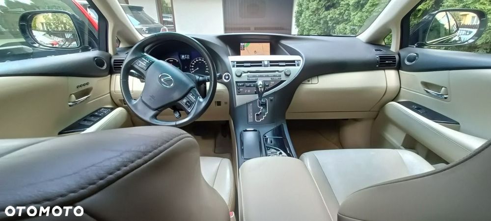 Lexus RX - 8