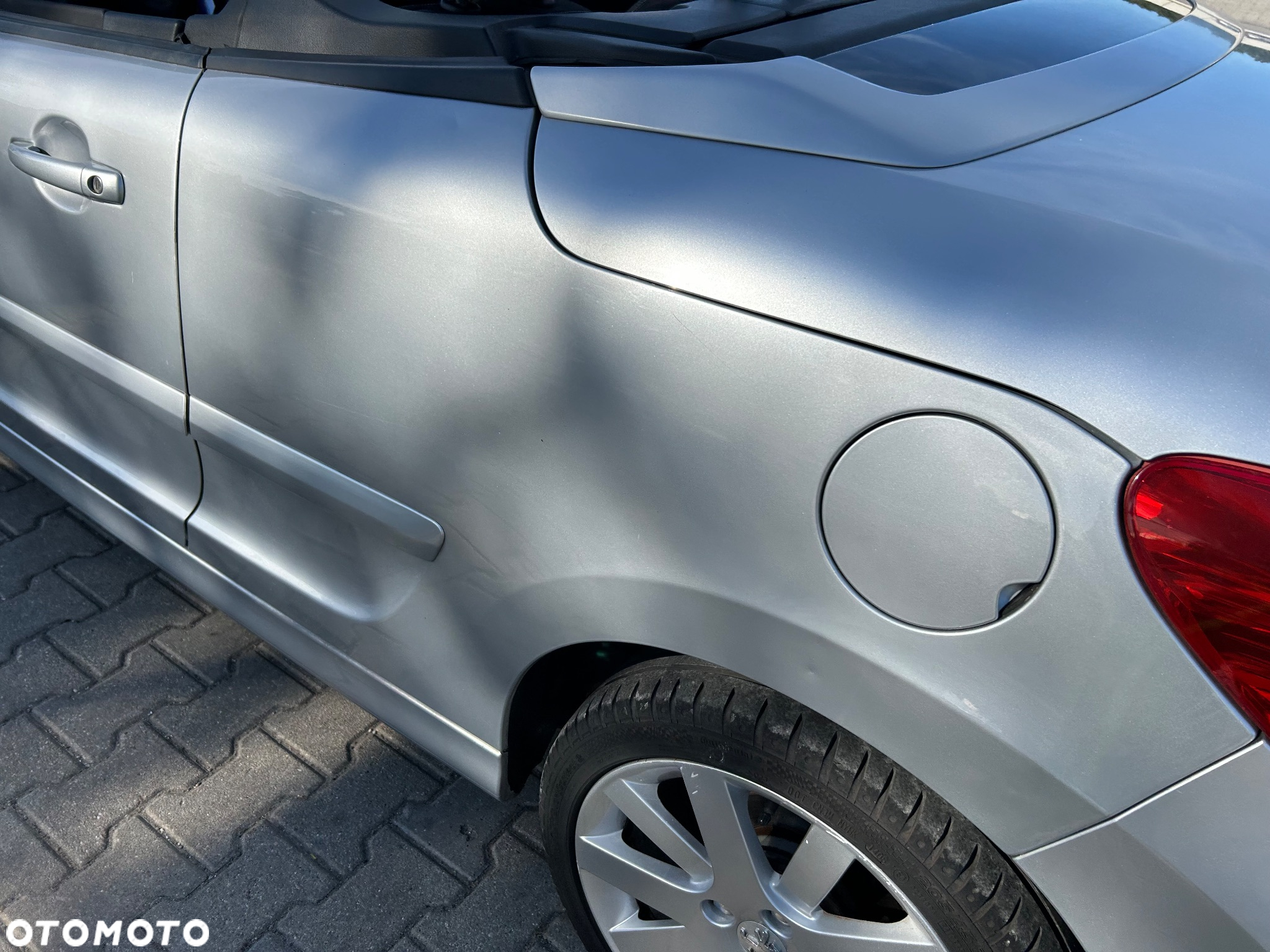 Peugeot 207 - 24