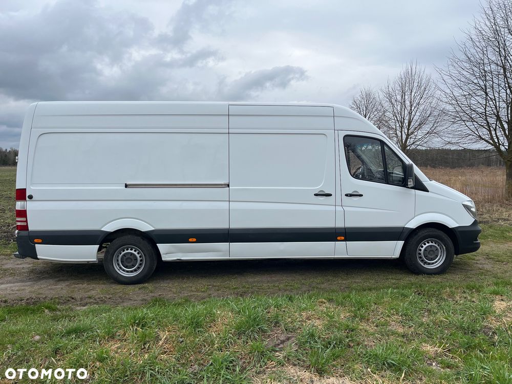 Mercedes-Benz Sprinter - 5