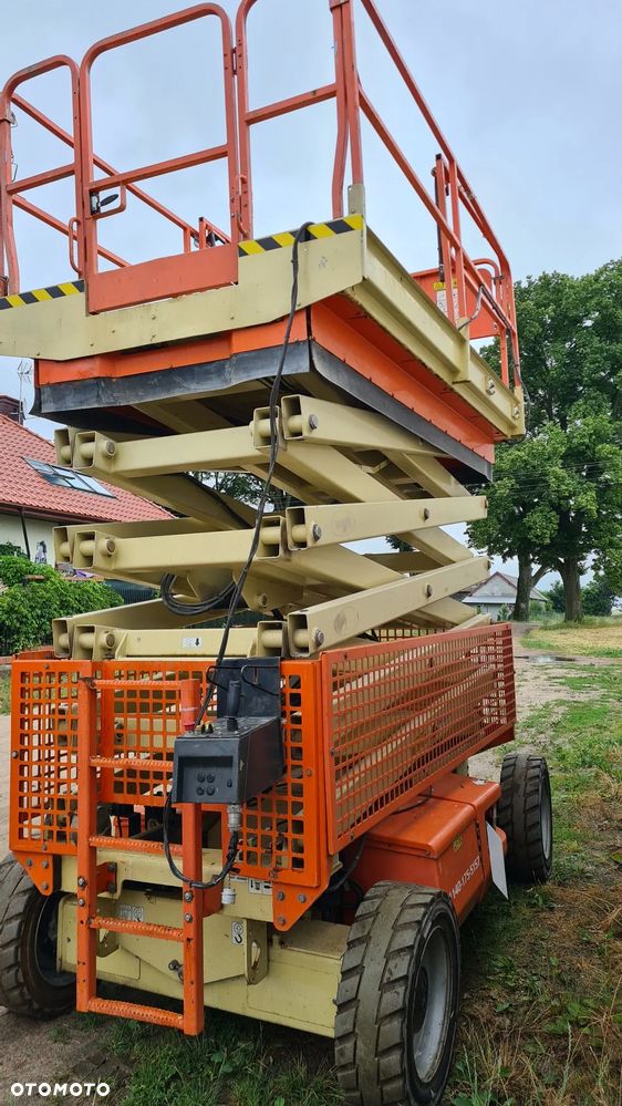 JLG 4069LE Podnośnik Nożycowy  14m Samojezdny Koszowy Zwyżka - 6