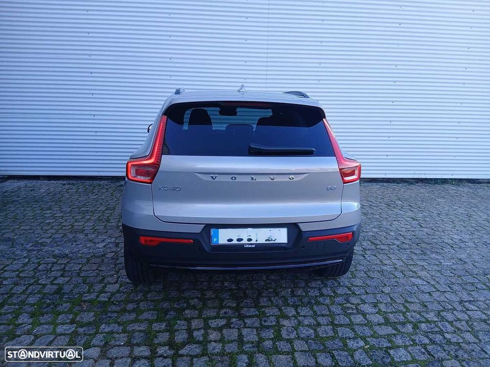 Volvo XC 40 - 4