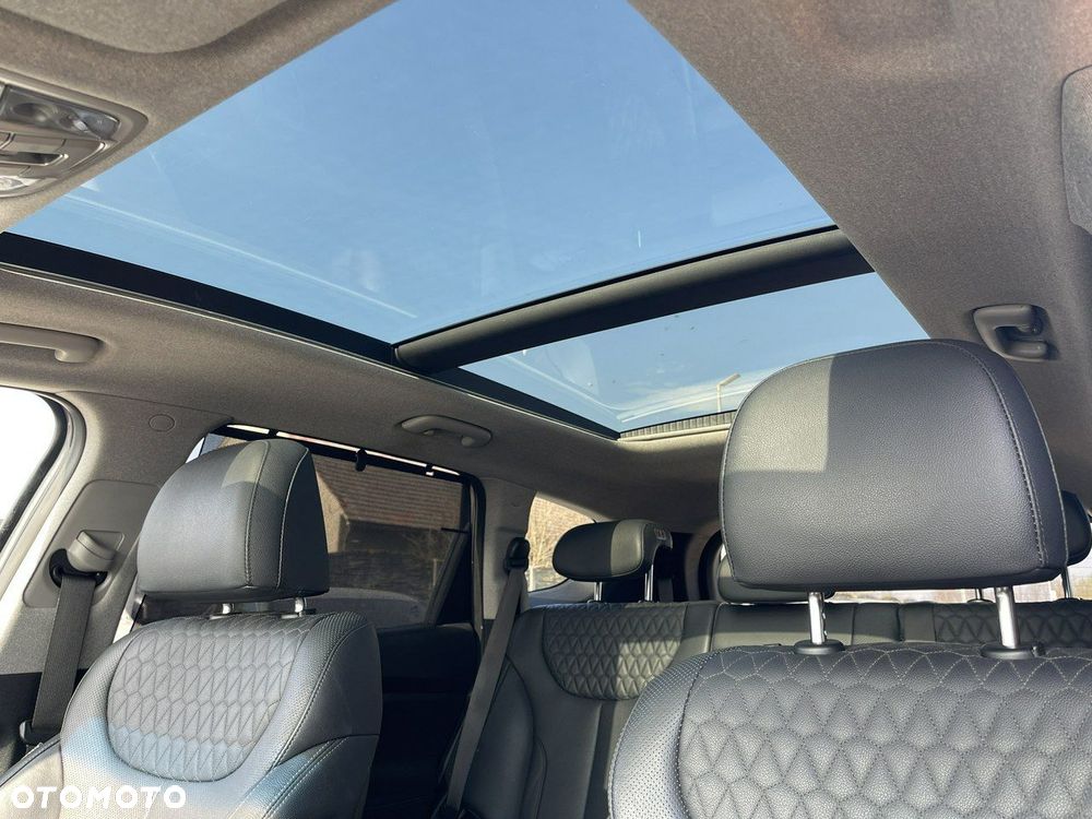 Hyundai Grand Santa Fe 2.2 CRDi Platinum 7os - 12