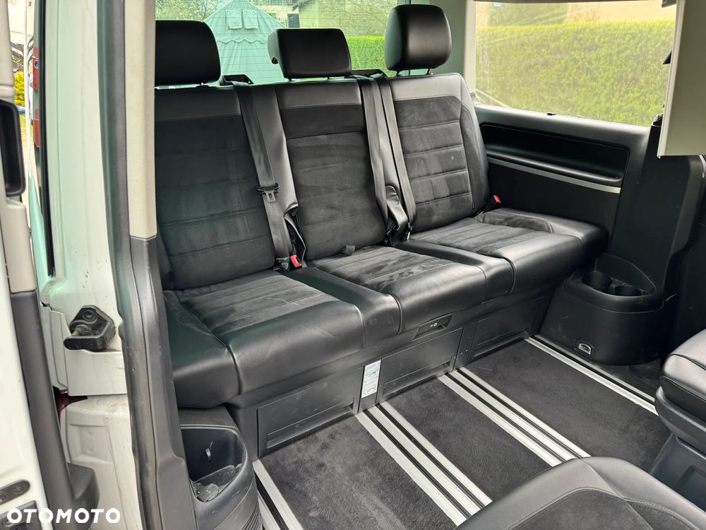 Volkswagen Multivan 2.0 TDI L1 Highline 4Motion DSG - 20