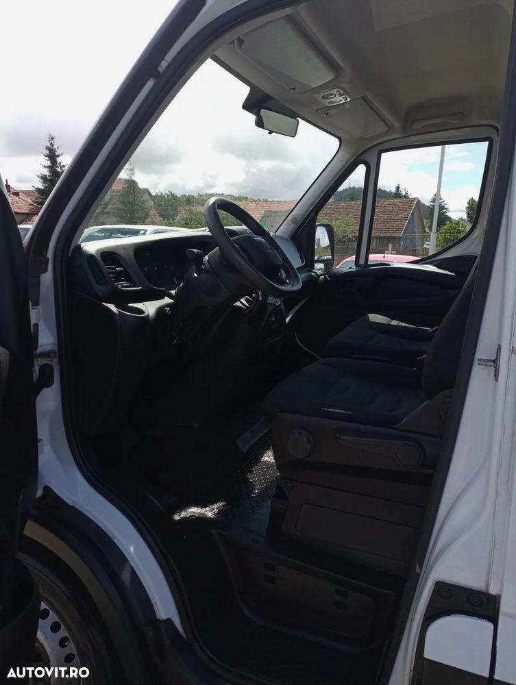 Iveco DAILY 35s12 - 6