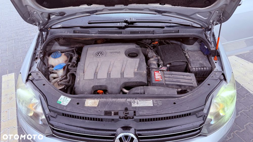 Volkswagen Golf Plus 1.6 TDI Comfortline - 12