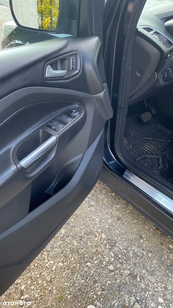 Ford Kuga 2.0 TDCi 4WD Titanium - 11