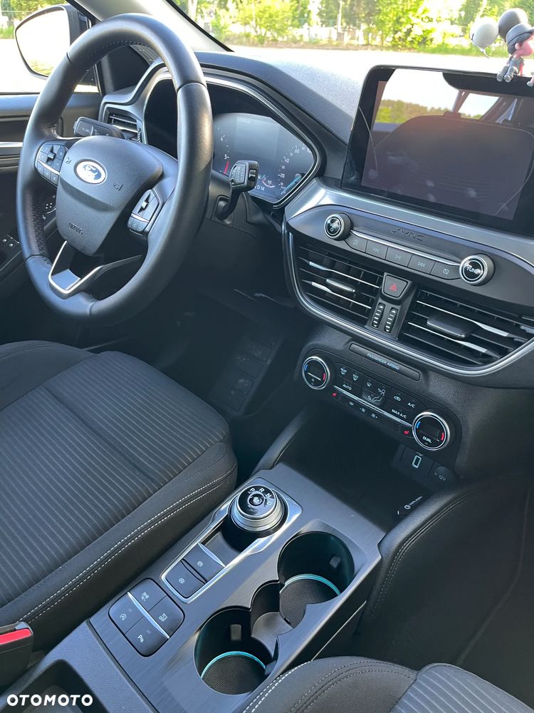 Ford Focus - 8