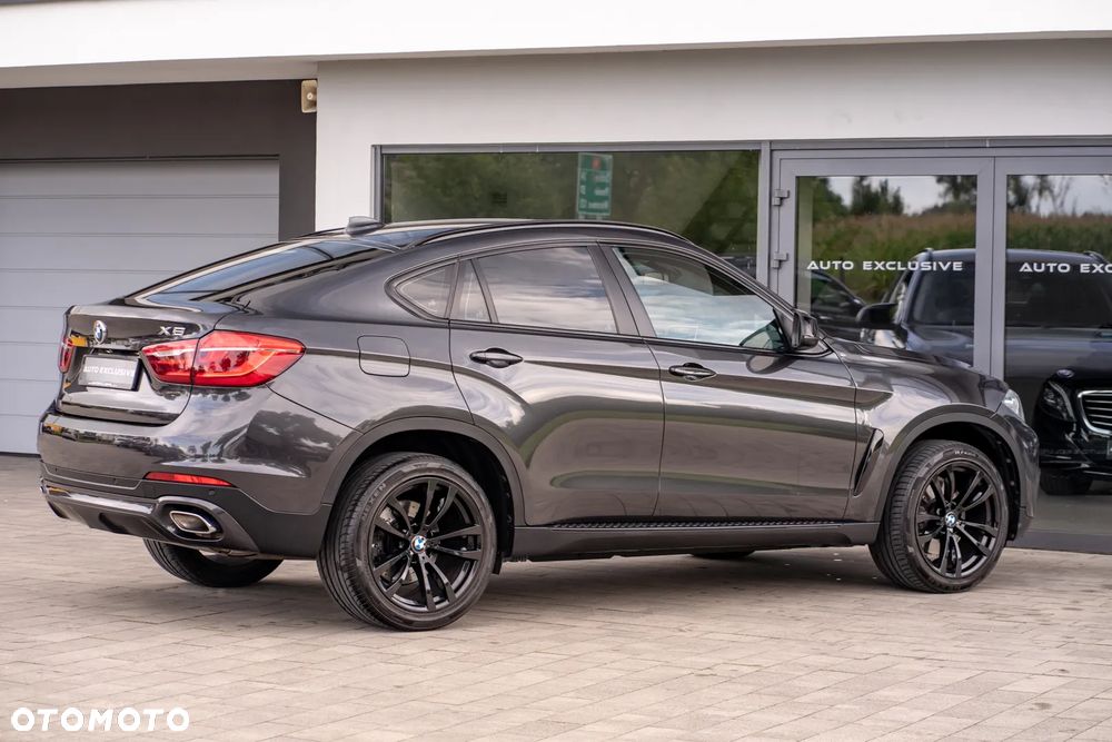 BMW X6 xDrive40d - 27