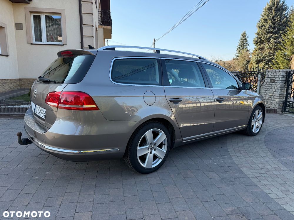 Volkswagen Passat 2.0 Blue TDI SCR Trendline - 5