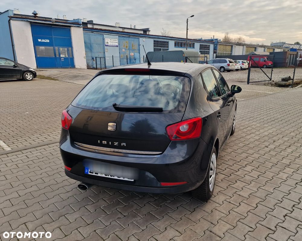 Seat Ibiza 1.6 16V DSG Style - 12