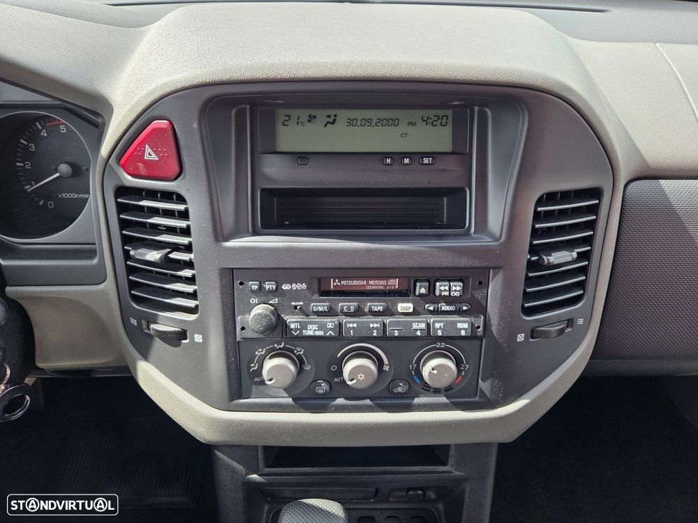 Mitsubishi Pajero 3.2 DI-D Auto Liberty - 21